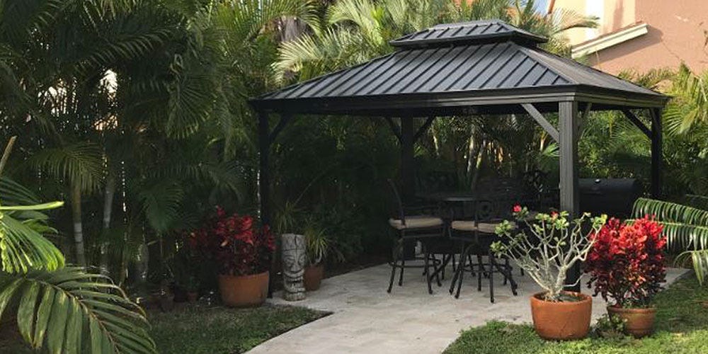 The Cost Differences Between Outdoor Metal Gazebos and Wood Gazebos